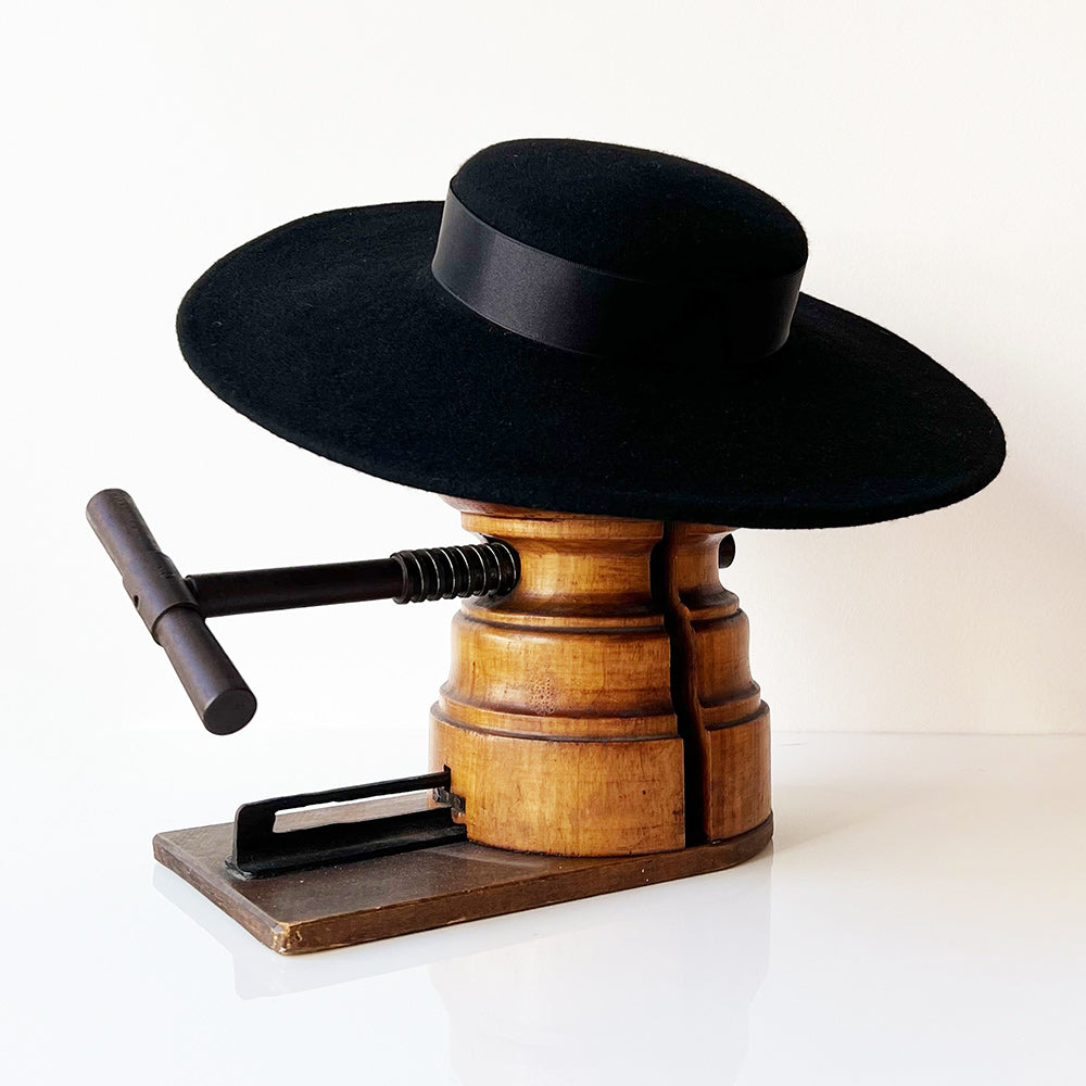 Chapeau Plateau noir