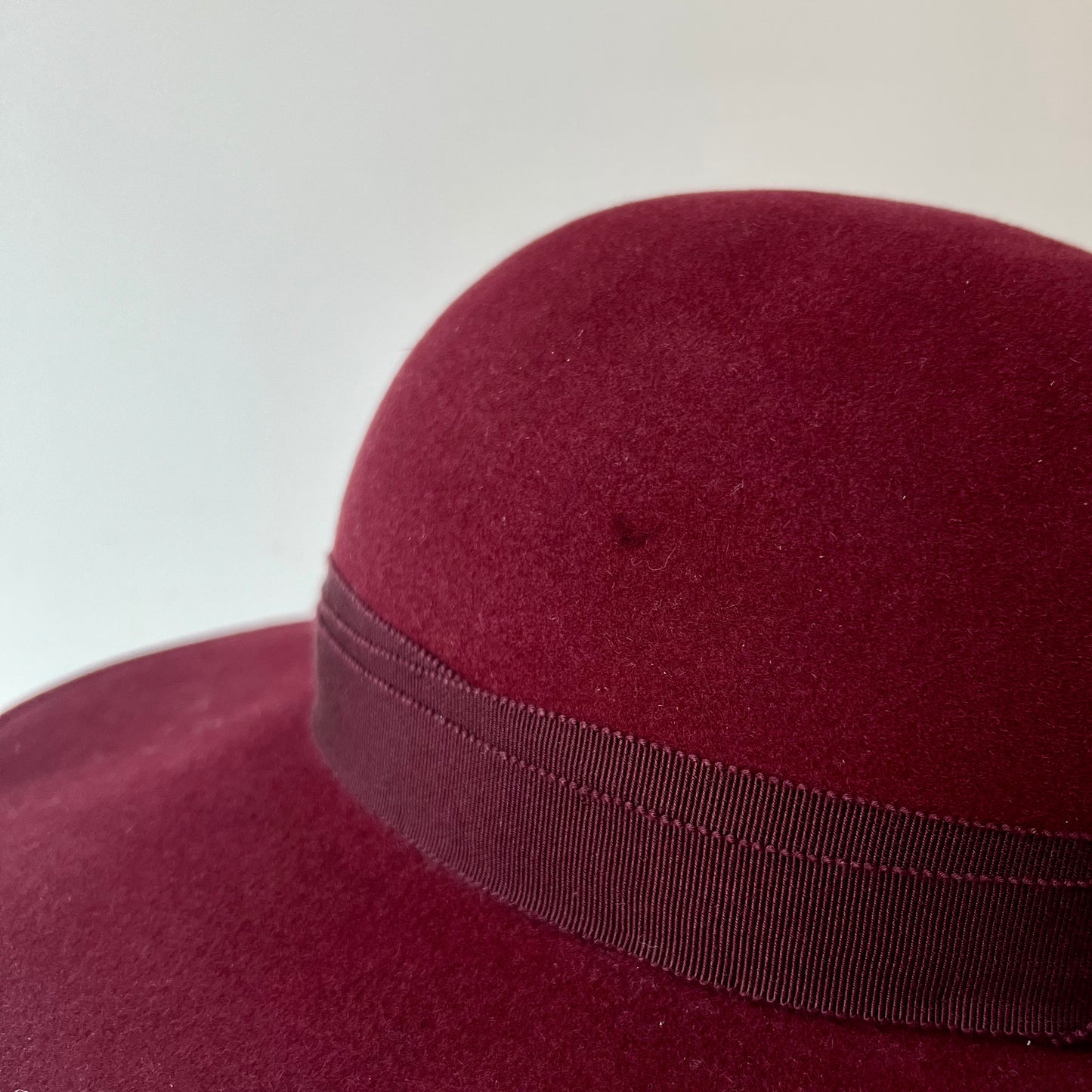 Capeline Bordeaux feutre lapin