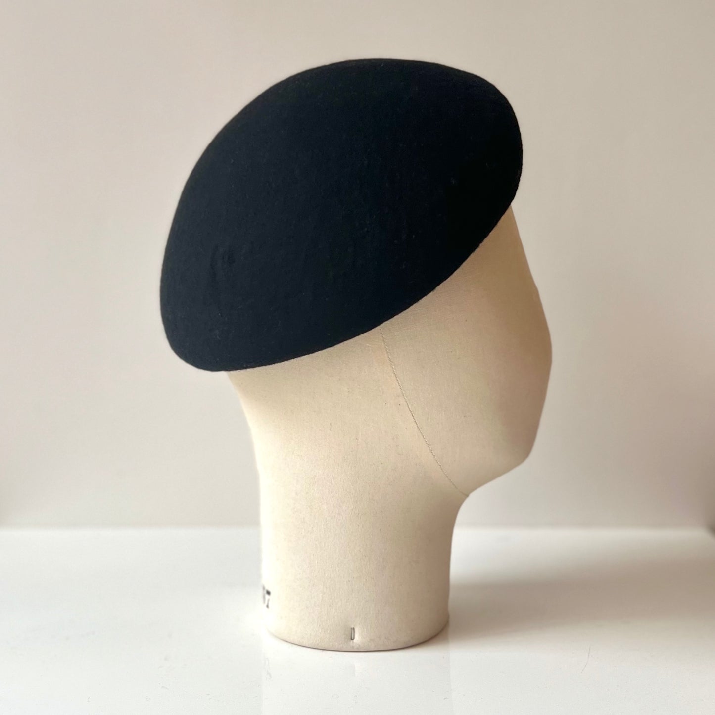 Béret asymétrique
