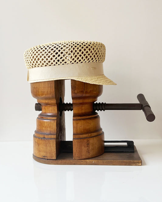 Casquette Martine courte paille ajourée