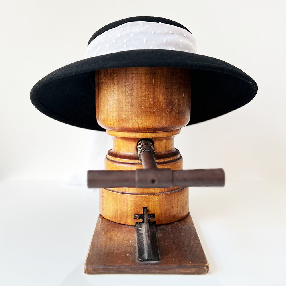 Chapeau cloche inspiration Dior