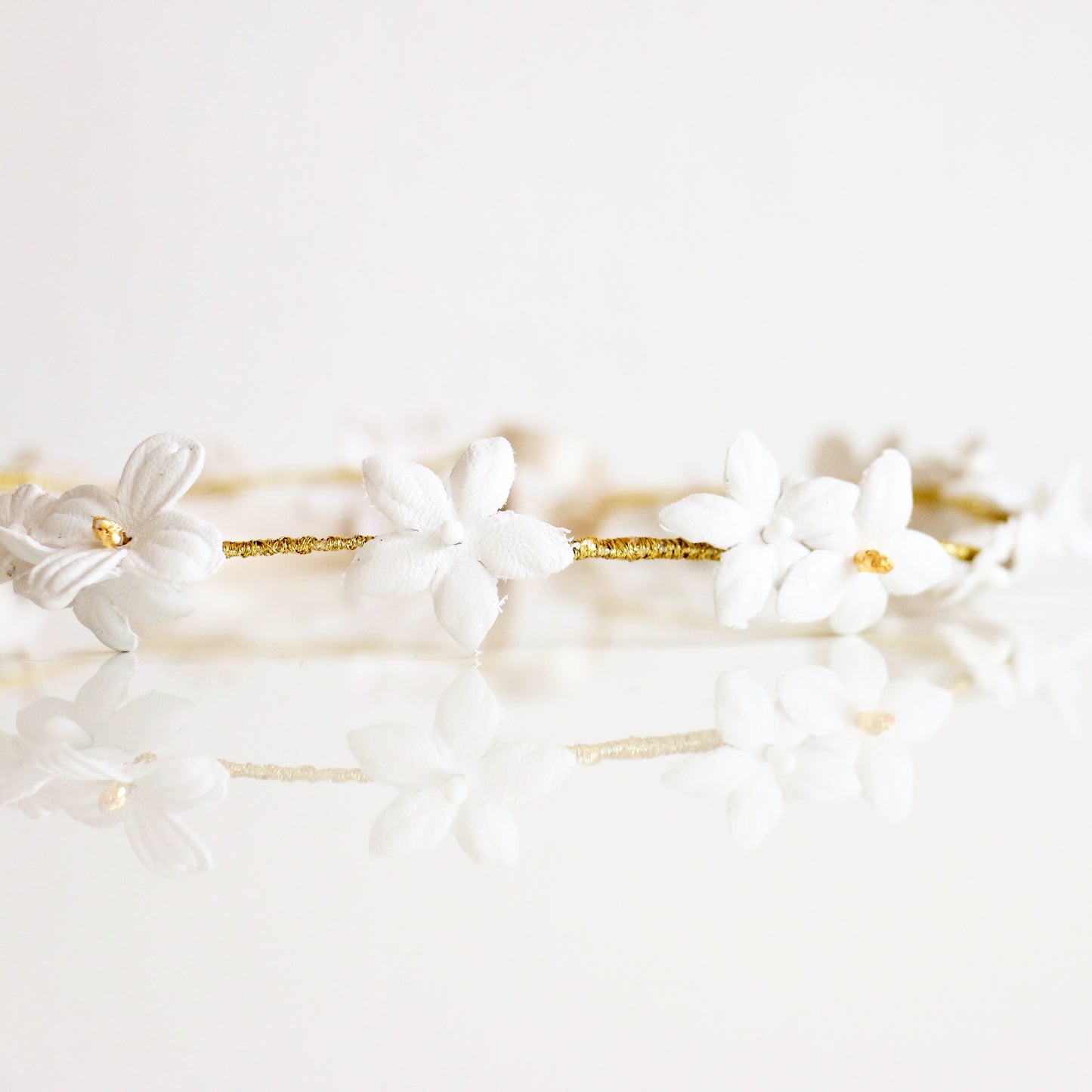 Couronne Emy Blanc et Or- La Mariée