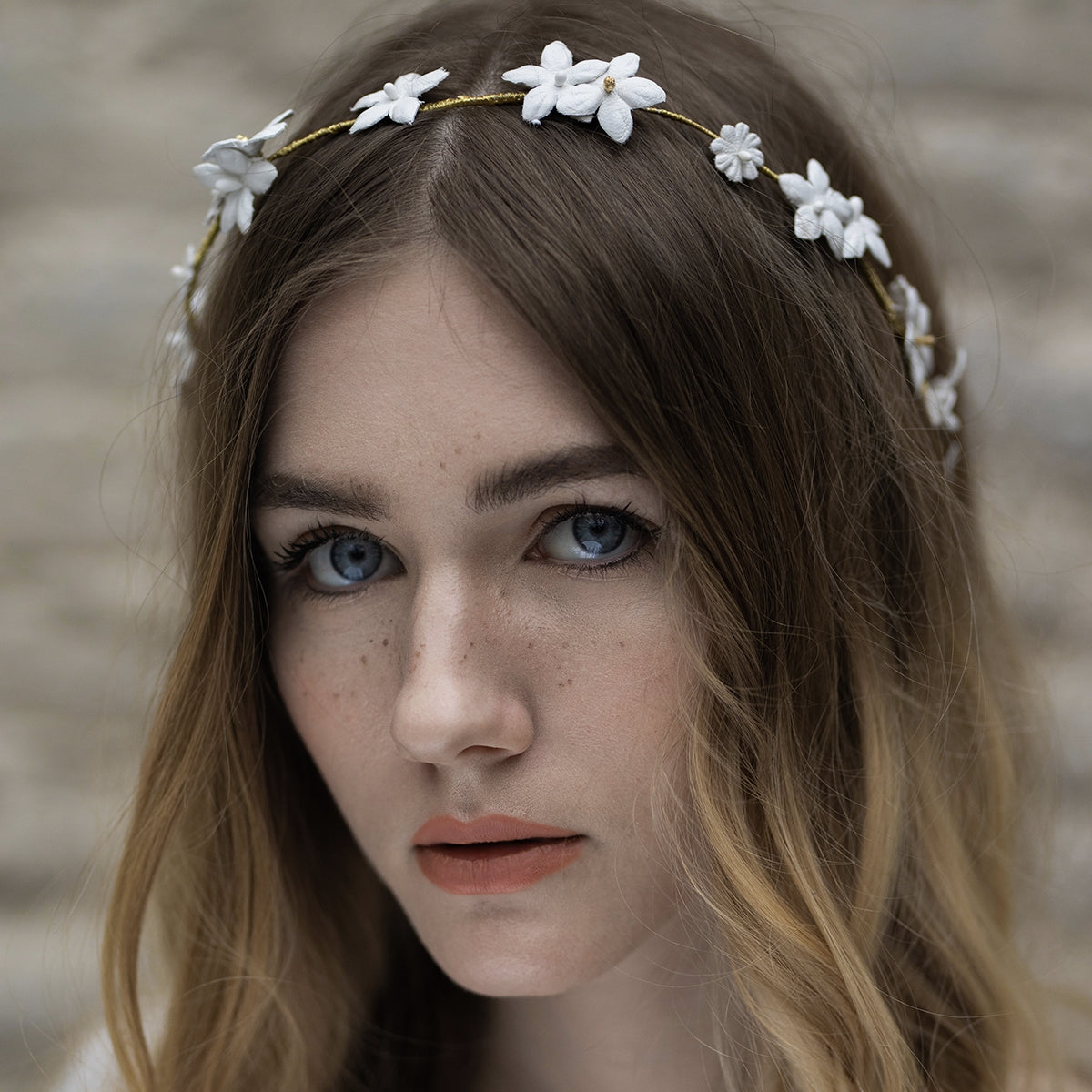 Couronne Emy Blanc et Or- La Mariée