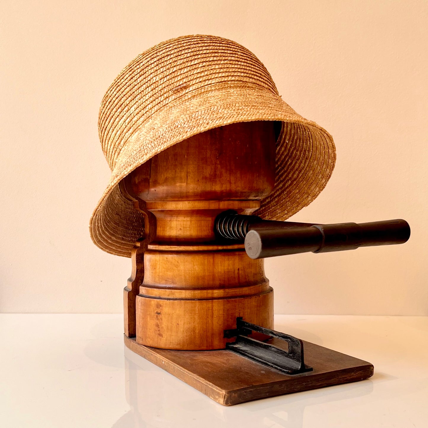 Chapeau cloche Lisette Paille Cousue