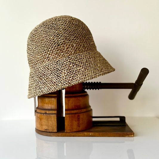 Chapeau cloche Lisette Paille ajourée