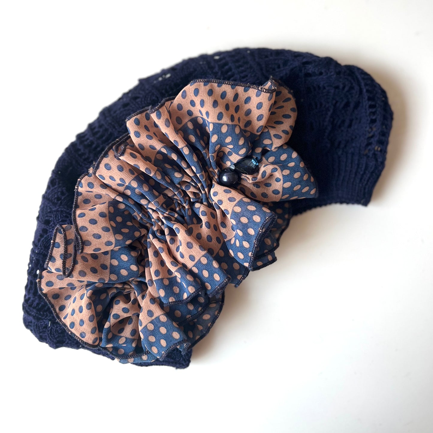 Béret crocheté fin