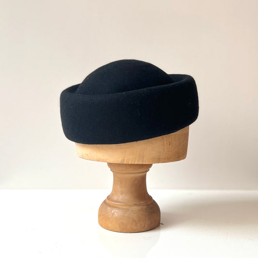 Chapeau Toque Kennedy noir Vide atelier