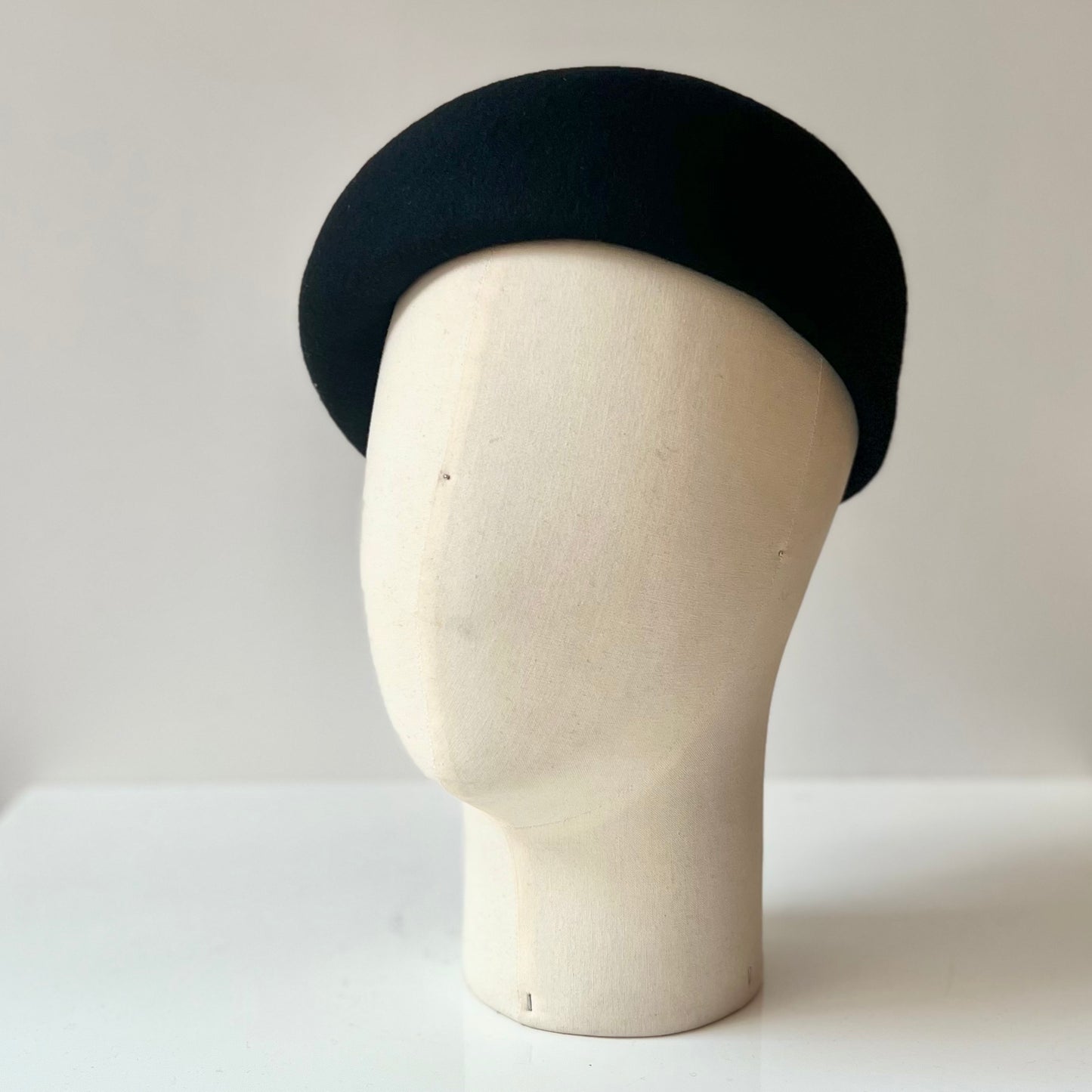 Béret asymétrique