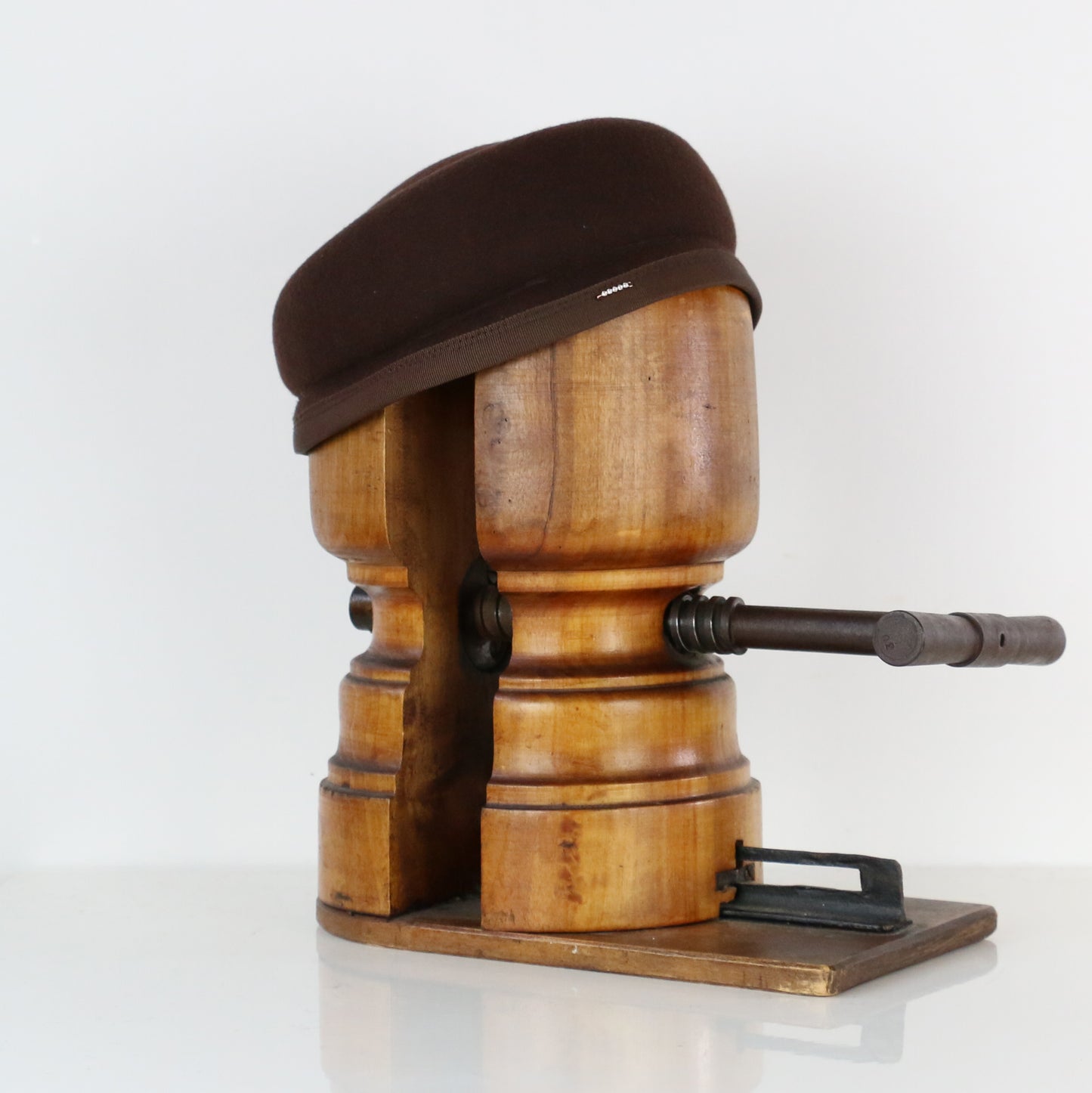 Béret Toque Reine feutre Marron